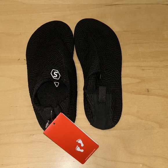 SEEKWAY WATER-SHOES - Picture 4 of 4